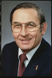 Portrait of Canadian Senator Peter Bosa