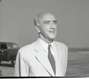 Portrait of J Leighton Stuart