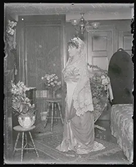 Etiquette Prints: Portrait of Marguerita Sylvia