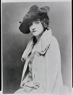 Portrait of Minnie Maddern Fiske