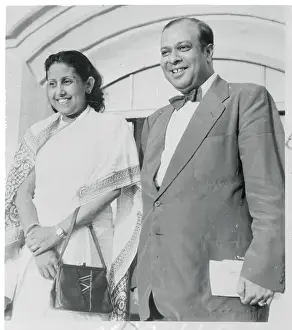 Karachi Prints: Portrait of Mohammed Ali and His Wife