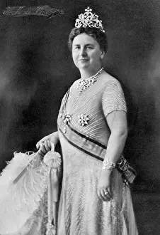 Tiara Prints: Portrait Of Queen Wilhelmina