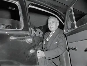 Hamburger Prints: Portrait of Warren Burger Sitting in Car