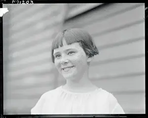 Paterson Prints: Portrait of a Young Girl