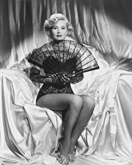 Glamour Prints: Portrait of Zsa Zsa Gabor