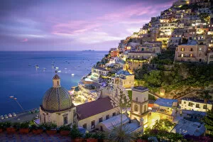 Francesco Riccardo Iacomino Travel Photography Gallery: Positano, Amalfi Coast, Campania, Sorrento, Italy. View of the town