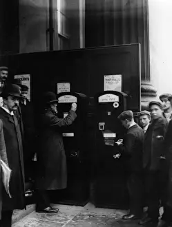 Innovations Europe Prints: Postal Machines