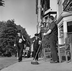 Postal Service Prints: Postmen & Cleaner