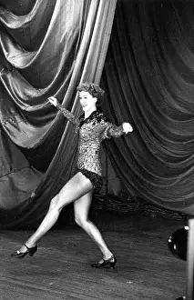 Powell Dancing
