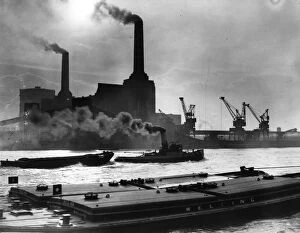 Iconic Art Deco Battersea Power Station Collection: Power Station