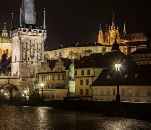 Images Dated 19th March 2015: Prague Charles Bridge in Rain at Night