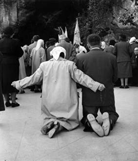 Pilgrim Collection: Pray And Hope