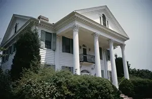 1800s Prints: A Pre Civil War Plantation House