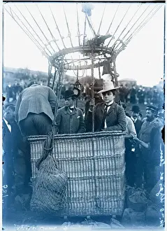 Duchess Prints: Preparation For Balloon Ascension