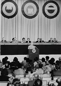 Huty32803 Prints: US President Carter Addresses International Monetary Fund And World Bank