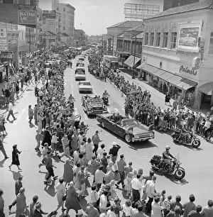 Motorcade Prints: President Kennedy's Motorcade