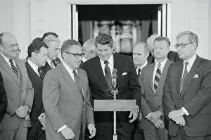 Allen Prints: President Reagan with Former Administrators