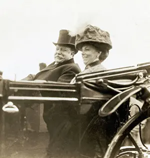 Convertible Prints: President William Taft and Wife Helen