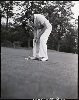 Putting Prints: Primo Carnera Putting