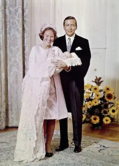 Huty34483 Prints: Princess Beatrix, Prince Claus, Prince Willem-Alexander