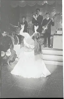 Princess Chirin Amina Roshin Geylani Performing at Night Club