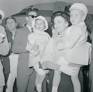 Caroline Prints: Princess Grace with Children