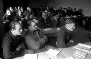 Prisoners Of War Prints: Prisoner Classes
