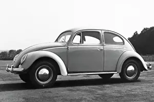 Profile View Of Volkswagen Bug/Beetle