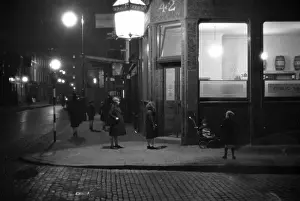 Lamp Prints: Pub Kids
