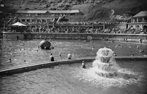 Scarborough on the Yorkshire Coast Gallery: Public Pool