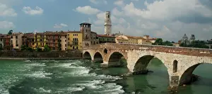 Adige River Prints: Puente de Piedra