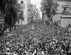 Puerto Rican Citizens Waiting