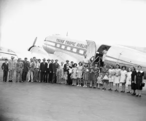 Puerto Rican Prints: Puerto Rican Family Arriving In Miami