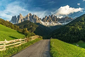 Images Dated 25th September 2015: The Puez-Geisler Group (Odle) - Dolomite Alps