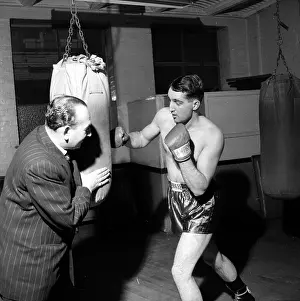 Sports Equipm Prints: Punch Bag