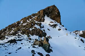 Images Dated 26th February 2010: The Last Push from Gillmans Point to Uhuru Peak