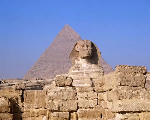 Rocks Gallery: Pyramid and Great Sphinx in Giza, Egypt