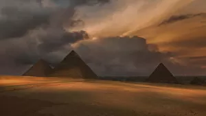 Images Dated 7th February 2015: Pyramids Of Giza, Egypt