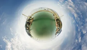 Images Dated 20th March 2015: Quang Ninh, Vietnam