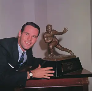 Achievement Prints: Quarterback John Huarte with Heisman Trophy