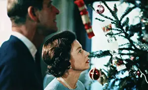 Windsor Prints: Queen Elizabeth and Prince Philip Looking at Christmas Tree