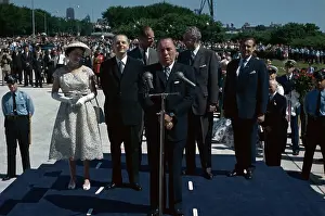 Richard J Prints: Queen Elizabeth Riding Through Chicago