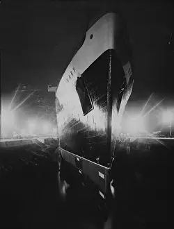 Queen Mary At Night