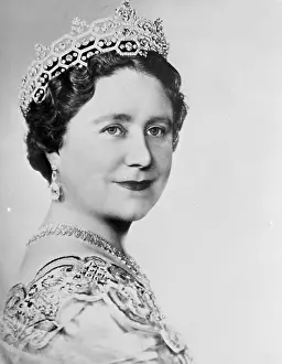 Queen Mother Prints: Queen Mother Elizabeth