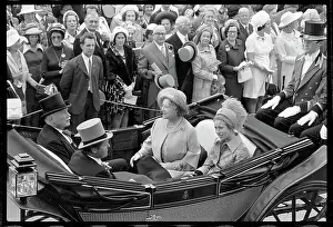 Queen Mother and Princess Anne in Carriage