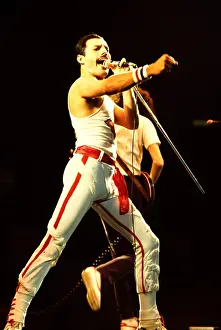 Queen Onstage At Byrne Arena