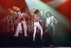 Queen Performing in LA