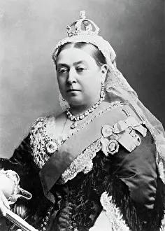 Scarf Prints: Queen Victoria