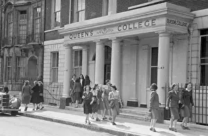 Pillar Prints: Queen's College