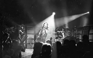 Quiet Riot Performing